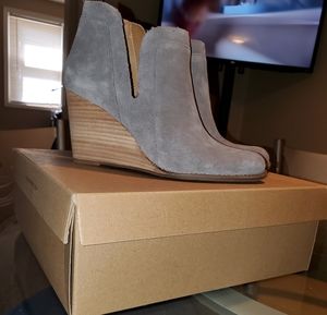 Lucky grey suede wedge 👢 boots NEW!!